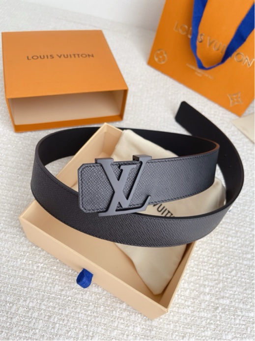 Louis vuitton Belts-775